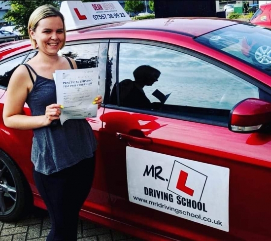Congratulations to Louise Reynolds from Soham who passed 1st time on the 17-7-19 in Cambridge after taking driving lessons with MR.L Driving School.