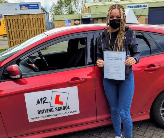 Congratulations to Chloe Hawes from Cambridge who passed 1st time on the 9-5-21 after taking driving lessons with MR.L Driving School.