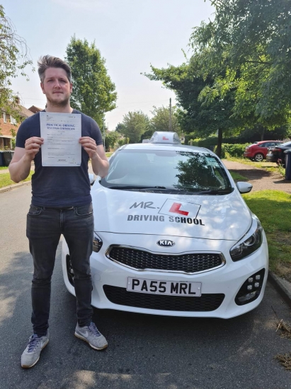 Congratulations to Nick Tagney from Cambridge who passed 1st time on the 21-7-21 after taking driving lessons with MR.L Driving School.