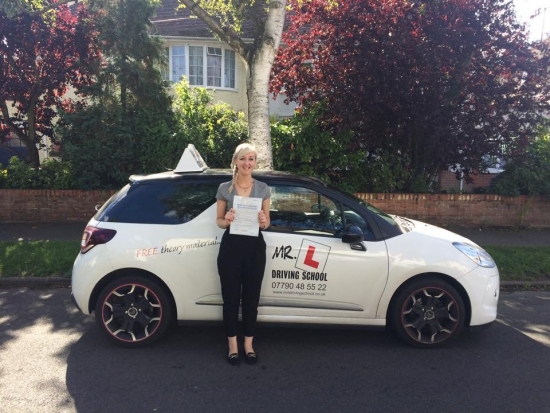 Congratulations to Fran from Cambridge who passed 1st time on the 28-8-15 after taking driving lessons with MRL Driving School