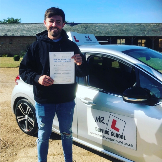Congratulations to Alex Hale from Haddenham who passed in Cambridge on the 19-9-19 after taking driving lessons with MR.L Driving School.