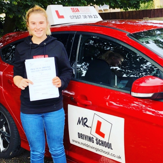 Congratulations to Alicia Kingstone from Newmarket who passed 1st time in Cambridge on the 8-10-19 after taking driving lessons with MR.L Driving School.