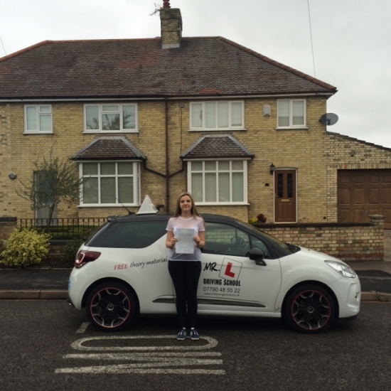 Congratulations to Mia from Cambridge who passed 1st time on the 22-9-15 after taking driving lessons at MR L Driving School