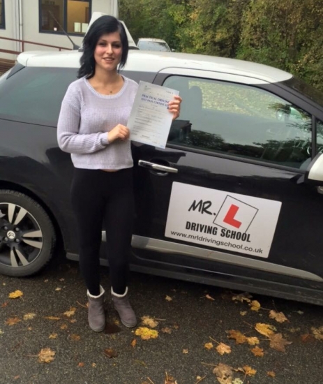 Congratulations to Pamela Jablonska from Ely who passed in Cambridge on the 30-10-15 after taking driving lessons with MRL Driving School