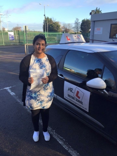 Congratulations to Preethi Suresh from Cambridge who passed 1st time on the 8-1-16 after taking driving lessons with MRL Driving School