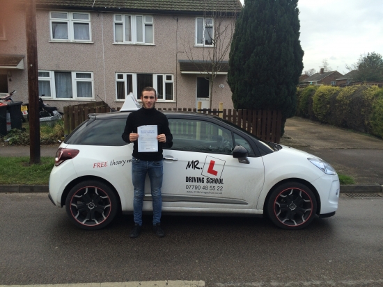 Congratulations to Lewis Gillings who passed 1st time in Cambridge on the 15-2-16 after taking driving lessons with MRL Driving School