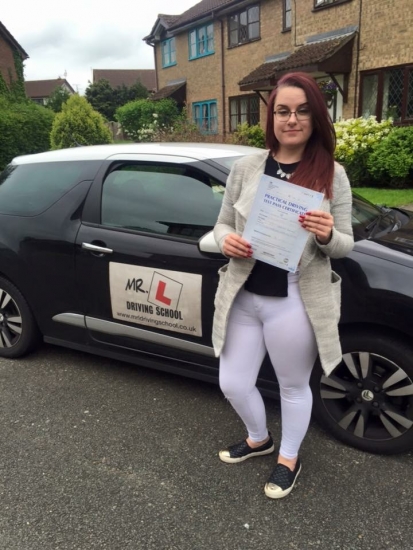 Congratulations to Natalya Jejna from Huntingdon who passed in Cambridge on the 26-5-16 after taking driving lessons with MRL Driving School