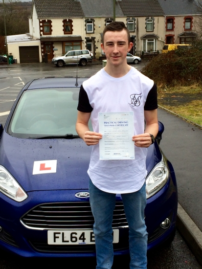 Thanks Pete If anyone is reading this Iacute;d highly recommend Peter to learn to drive with his learning methods are great and his tips on how to do drive are great it made me feel more confident on the road thanks for everything Pete