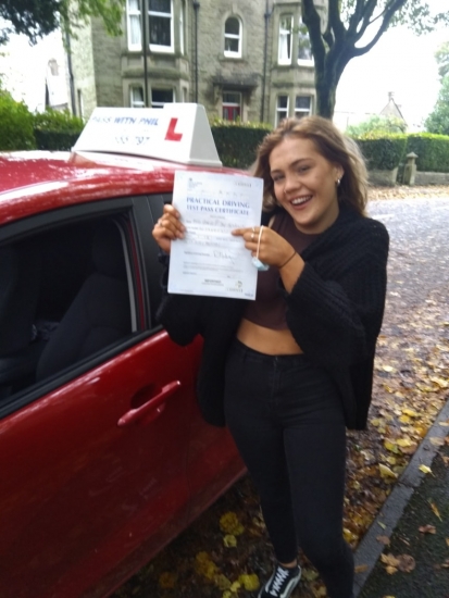 Huge congratulations go to Harley, who passed her driving test today in Buxton at the first attempt. She joins my exclusive club of passing both theory and driving tests first time.<br />
It´s been an absolute pleasure taking you for lessons, enjoy your independence and stay safe 😊👍