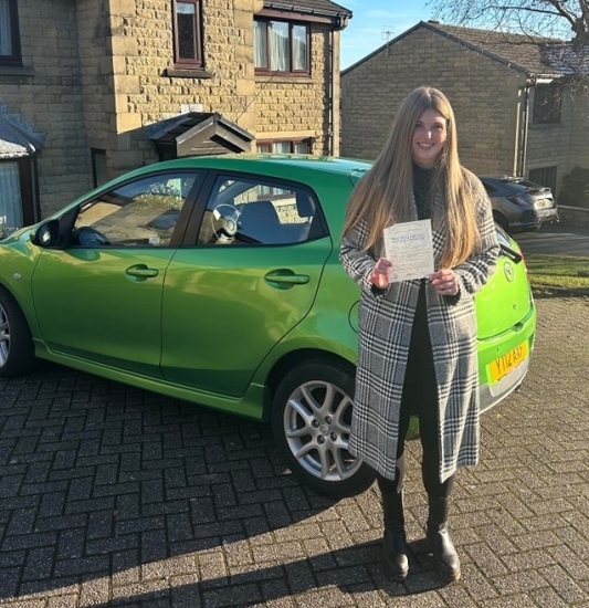 Huge congratulations go to Sophie W, who passed her test in Buxton and with just 2 driver faults. It´s been an absolute pleasure taking you for lessons, enjoy your independence and stay safe 👏👏👏👏👏