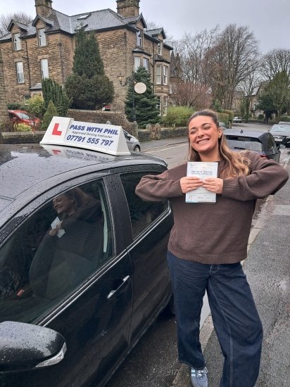 I&acute;d like to say a huge thank you to Yasmin who has sent me over this lovely review, after passing her test today at the first attempt.<br />
Thank you soooooo much, its lovely  😊 <br />
In the past I’ve had previous driving lessons and even had multiple tests attempts. After a long break I made the correct decision in choosing Phil as my driving instructor. He changed my whole views on driving an