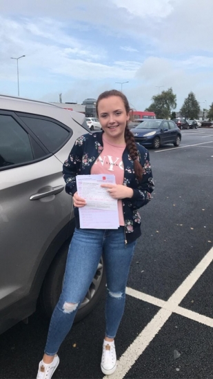 A sensational result for Aoibheann Fleming passing her test first time today at the Castlemungret test centre. Aoibheann drove with great confidence and passed no bother, showing her little brother Jimmy how it´s done, see Jimmy, it´s easy😂😂😂. Well done Aoibheann, great stuff 🙌🙌🍾🍾🍾