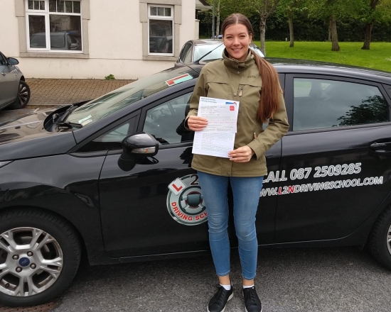 Another excellent first time pass for Polina Guerrero today at the Castlemungret test centre. I trained Polina from day one and it´s great to see all the hard work she put in pay off today. Well done Polina, we´re all proud of you.