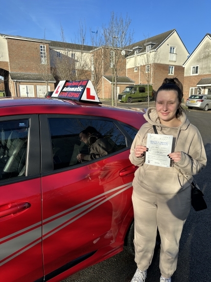 Congratulations to Abbie Russell who passed her test with only 1 minor fault. Hers what Abbie said. “ Very patient and friendly, would definitely recommend you”