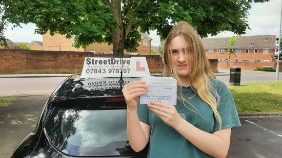 Really nice and helpful instructor. Helped me to improve my driving confidence and pass first time. <br />
<br />
Thank you “Roger”. Passed Tuesday 28th June 2022.