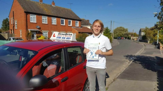 Congratulations to “Alex Cave' for passing his driving test this morning at Chippenham DTC, was his '1st Attempt' just “ONE” driving fault, very well done.<br />
<br />
Good luck for the future from your instructor “Bradlry” and ALL at StreetDrive (SoM), drive safely - Passed Monday 22nd October 2018.