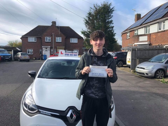 Beep, beep, congratulations “Reece Chan” who passed his driving test “1st” attempt at Poole DTC, just the “3” driving faults, very well done.<br />
<br />
Congratulations from your instructor “Louise” and ALL of us at StreetDrive (SoM), drive carefully, keep safe 🚘 - Passed Wednesday 30th October 2019.