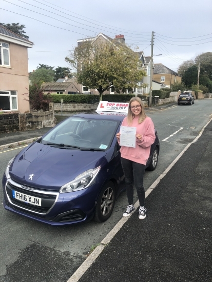 Well done Chloe on your 1st time pass! 🚗💨