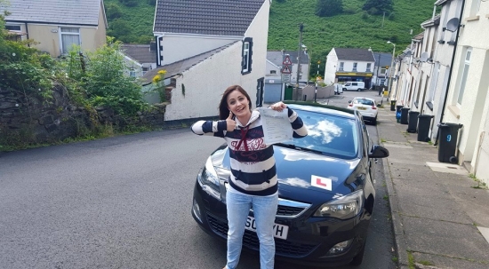 29715 - <br />
<br />

<br />
<br />
ANOTHER FIRST TIME PASS Brilliant result Della passed first time with just 2 minors after a lot of stress and nerves you where brilliant well done really proud of yer