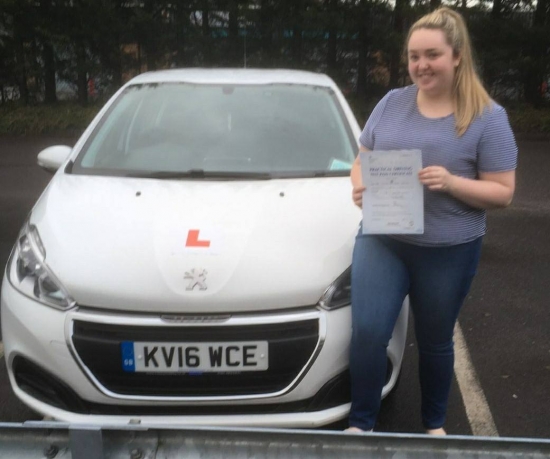 14112017 - Lauren Bryant passed 1st time today with 5 minors with our Peter We wish you good luck on your new business venture starting today :-